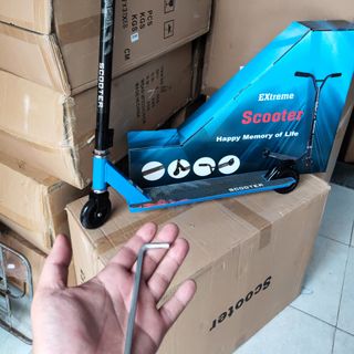 Scooter biểu diễn 2137