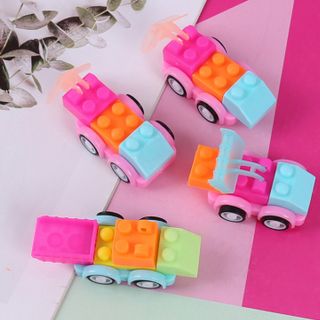 Xe lắp ráp xinh
