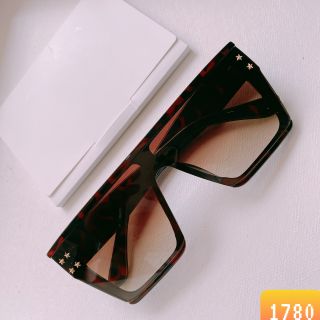 MẮT KÍNH 1780