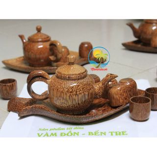 Bộ Bình Trà Bằng Gỗ Dừa Hình Chiếc Lá - Gồm 1 ấm trà, 1 đĩa chiếc lá, 6 ly tách - Quà tặng trang trí handmade, thủ công mỹ nghệ