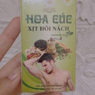 Xịt hôi nách hoa cúc