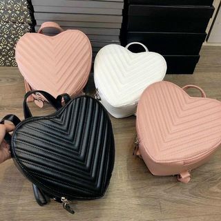 Balo Trái Tim Thủy Tiên Vân Nổi Hàng Chuẩn Đẹp