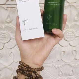 Toner dưỡng da trà xanh Innisss
