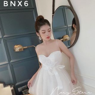 Váy ren xòe ngắn