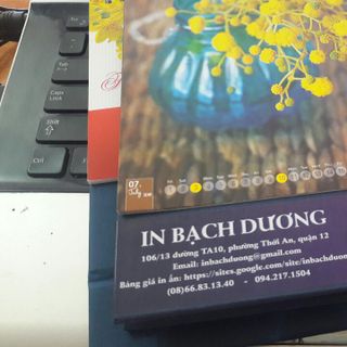 Lịch Bàn giá rẻ dán decal In Bạch Dương