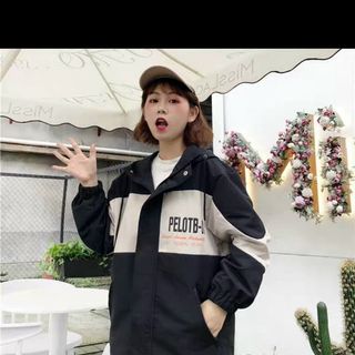 Áo khoác kaki nữ in nhiều chữ cá tính