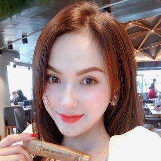 Kem Che Khuyết Điểm