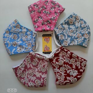 Khẩu trang vải các loại