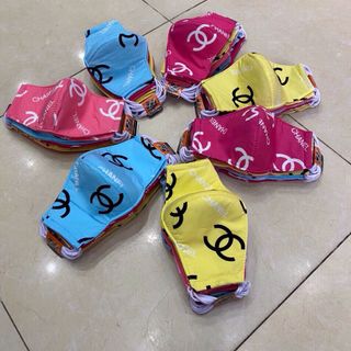 Khẩu trang vải các loại