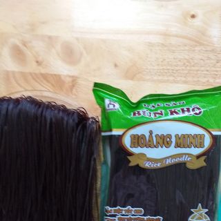 500GR BÚN GẠO LỨT ĐỎ HOÀNG MINH