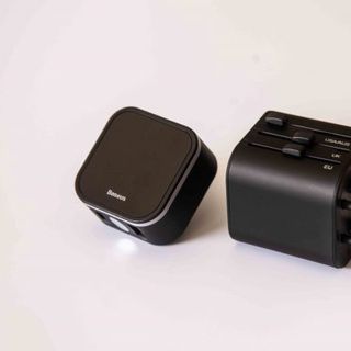 UNIVERSAL ADAPTER SẠC DU LỊCH ĐA NĂNG