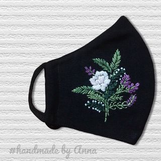 Khẩu trang thêu tay vải linen AN02