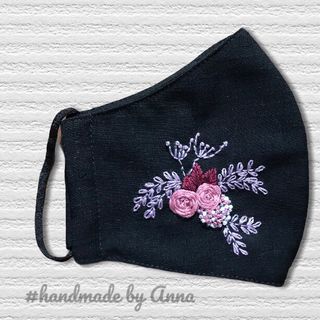 Khẩu trang thêu tay vải linen AN02