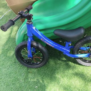 Xe thăng bằng cao cấp cho bé