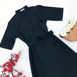 Đầm Suông Dài Đen Nút Bọc