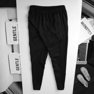 Quần Jogger 3 Sọc Đen
