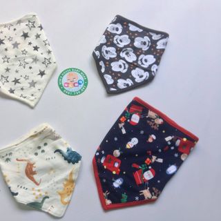 Set 4 cái Yếm tam giác nhiều họa tiết cho bé Cambodia YTG001
