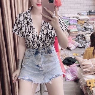 Áo sơ mi tay ngắn chữ D