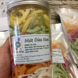 Mứt dừa non ngũ sắc