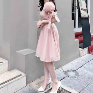 ĐẦM XÒE NƠ TAY
