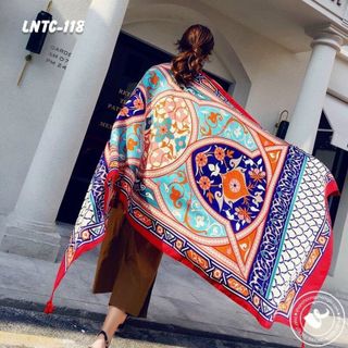 KHĂN CHOÀNG HOẠ TIẾT THỔ CẨM