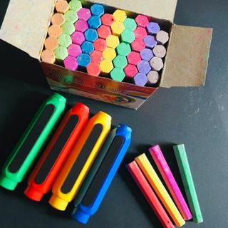 Hộp 50 viên phấn màu lục giác
