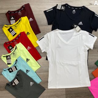 Áo thể thao cổ tim
