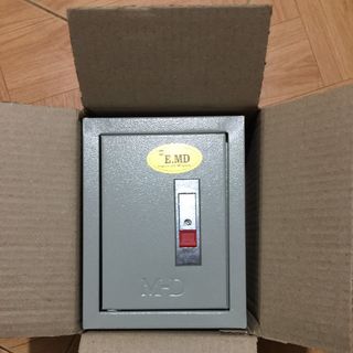 Hộp kiểm tra tiếp địa ( điện trở ) bằng thép phun sơn tĩnh điện KT 210x160x100