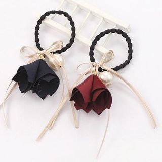Cột tóc xinh xắn đẹp 8k