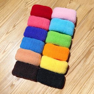 Cột tóc bản to