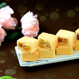 Bánh Tô Đài Loan Lafeve vị Thơm (hộp 10 cái) - C3D