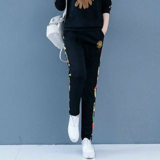 Bộ đồ thể thao hoa cúc đính đá TT449