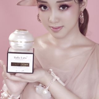 Face nâng cơ trẻ hóa làn da chống nắng