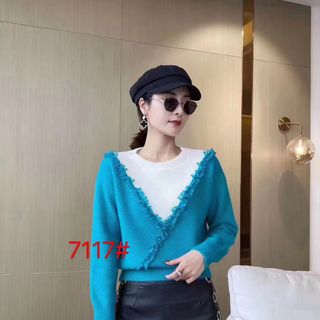 Áo len đông phối viền