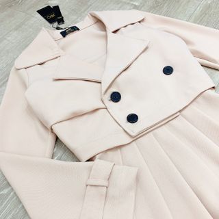 Set đầm dây + áo khoác ngoài