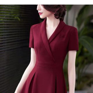 ĐẦM XOÈ CỔ VEST ĐỎ ĐÔ - DT1441 -