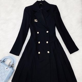 Đầm cổ vest tay dài