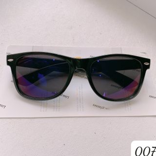 MẮT KÍNH 007
