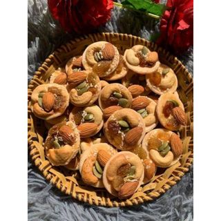 Bánh đồng tiền mix hạt điều, ngũ cốc (hũ 300g)