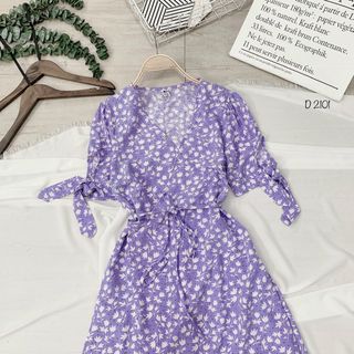 Đầm hoa đắp chéo tay cột nơ