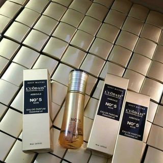Tinh dầu dưỡng tóc