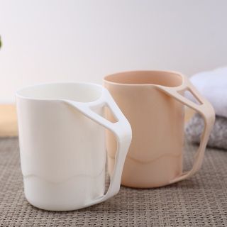 Cốc Đựng Bàn Chải Đánh Răng Có Tay Cầm Đa Năng