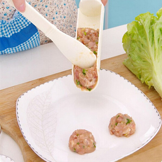 Dụng cụ chia thịt viên siêu nhanh