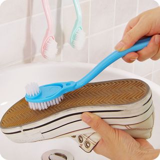 Bàn chải vệ sinh giày và chà gót chân chuyên dụng