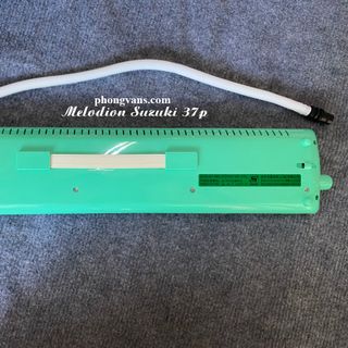 Kèn thổi Melodion Pianica Suzuki 37 phím