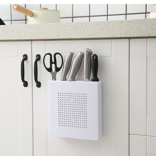 Kệ Dán Tường Đựng Dụng Cụ Nhà Bếp
