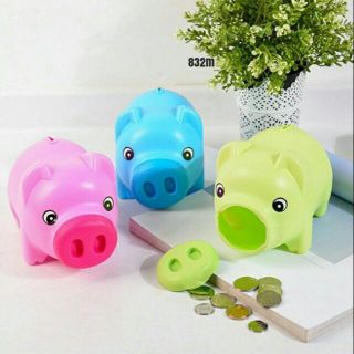 Heo nhựa đựng tiền tiết kiệm