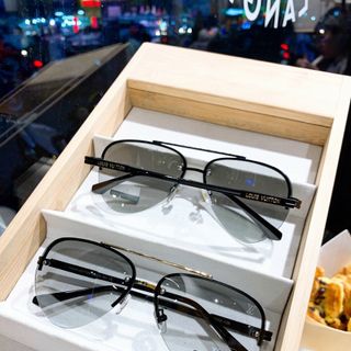 Kính thời trang đổi màu đi nắng đi đêm