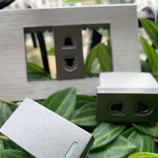 Mặt công tắc màu ghi LC mới nhất thị trường, mặt thiết bị 1, mặt 2, mặt 3.