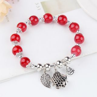 Vòng tay đá tuyết xinh đẹp